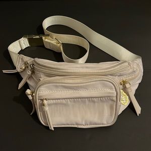 Poppy Lissiman Malibu Waistbag Blanc